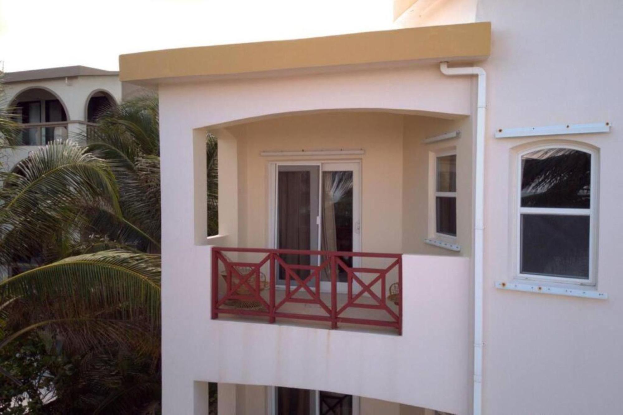 Miramar Villas Resort San Pedro  Bagian luar foto